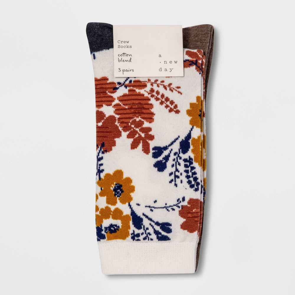 slide 2 of 2, Women's Floral 3pk Crew Socks - A New Day Ivory/Heather Brown 4-10, 3 ct