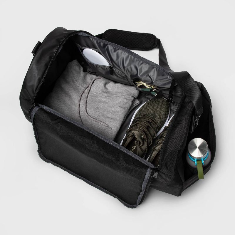 slide 5 of 6, 21.5" Duffel Bag Black L - All In Motion™, 1 ct