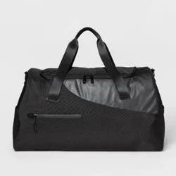 21.5" Duffel Bag Black L - All In Motion™: Water-Resistant, Lightweight Carry On