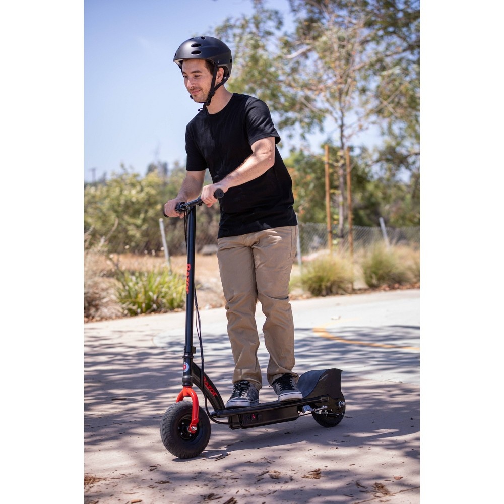 E300 HD Electric Scooter - Razor