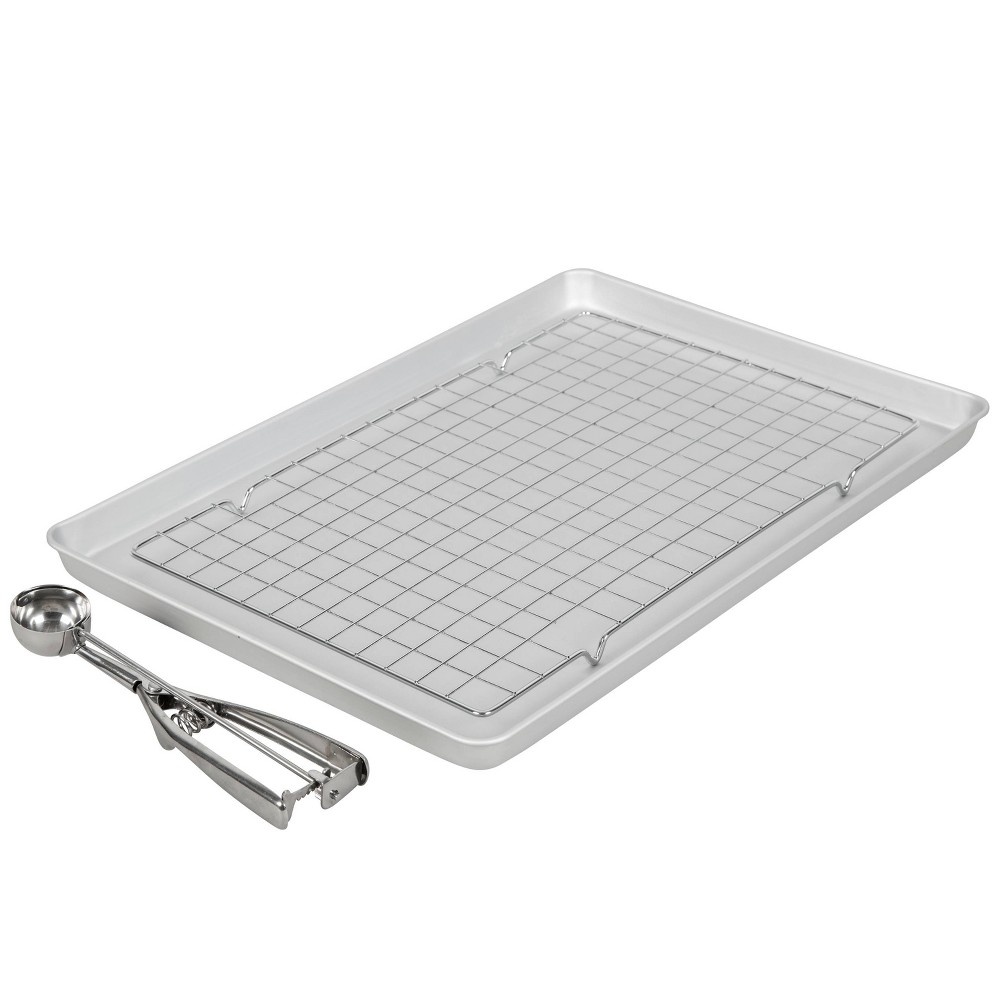 slide 5 of 7, Wilton Aluminum Cookie Sheet Set, 3 ct