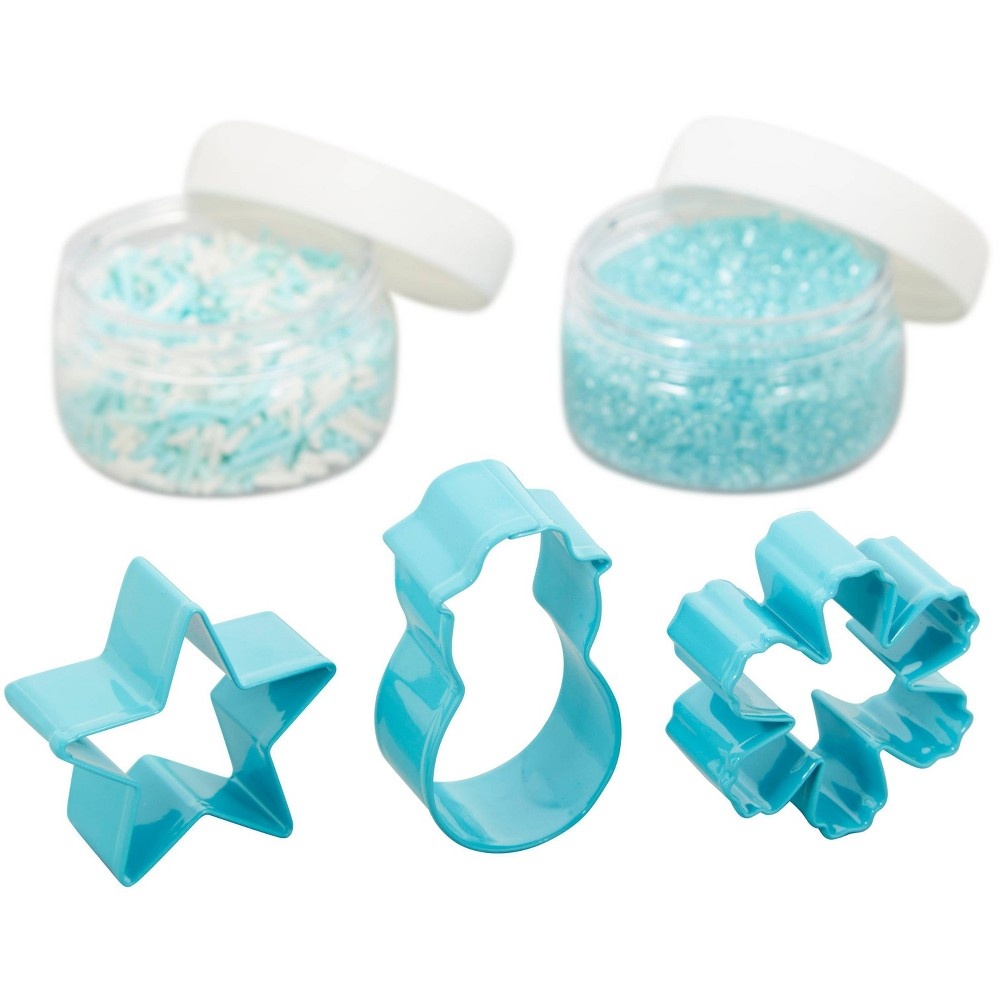 slide 3 of 4, Wilton Winter Metal Cookie Cutter & Sprinkle Set, 1 ct