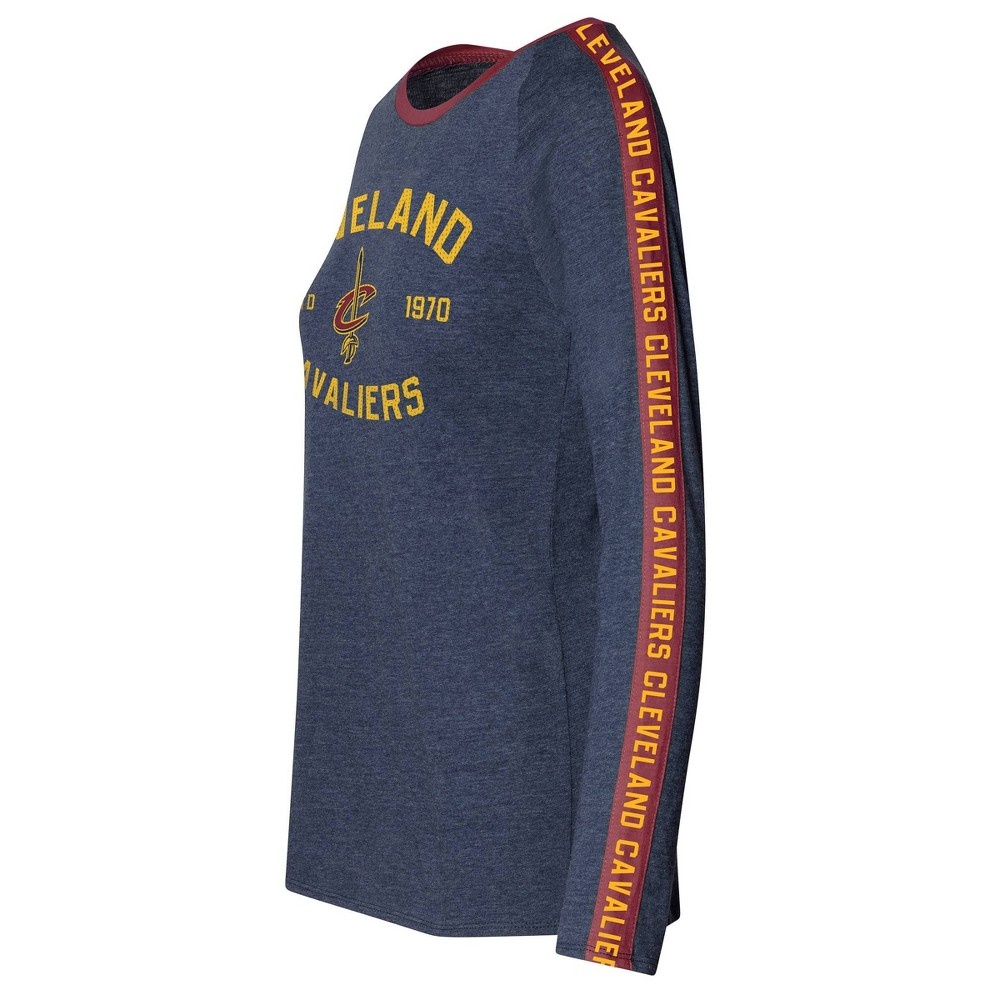 slide 2 of 3, NBA Cleveland Cavaliers Women's Team Shoulder Stripe Sweatshirt - XL, 1 ct