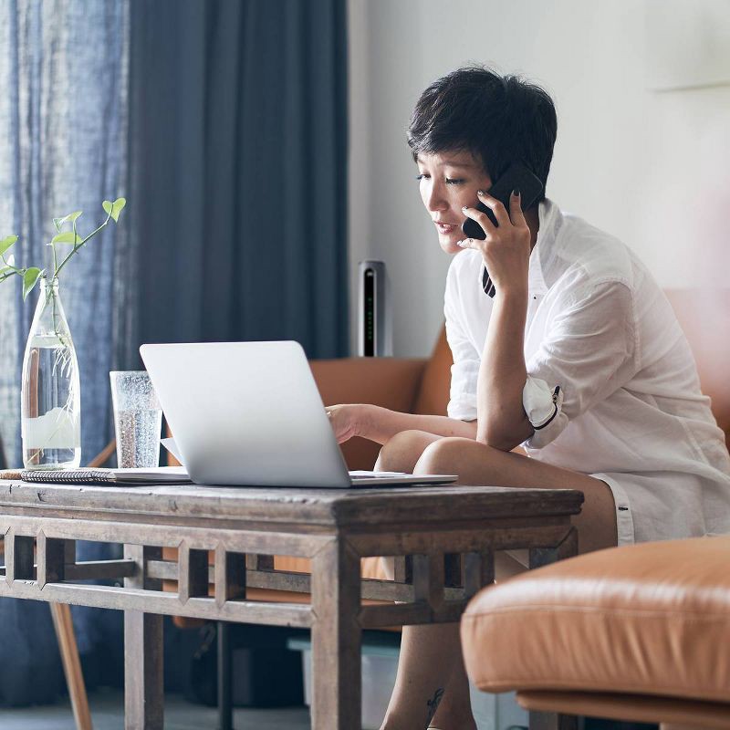 slide 3 of 4, Motorola Ultra-Fast DOCSIS 3.1 Cable Modem with AC3200 Dual Band Router - (MG8702), 1 ct