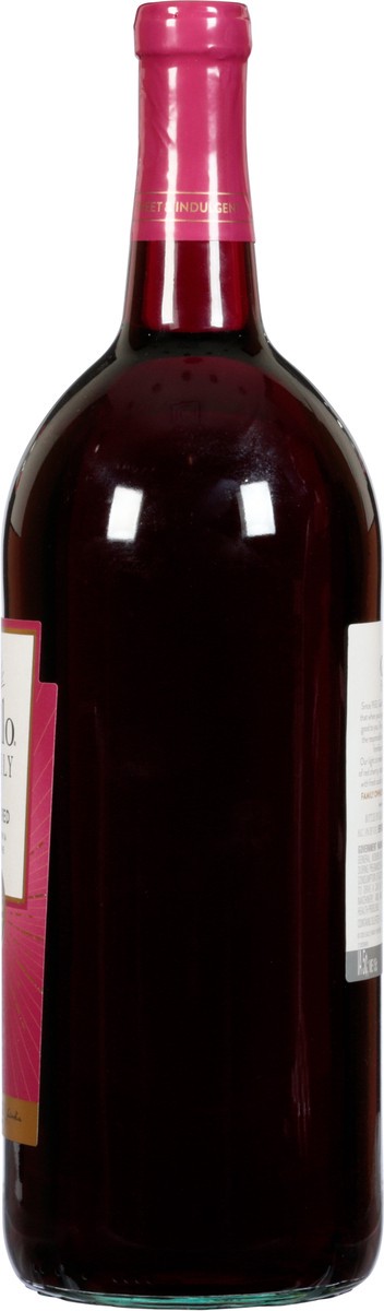 slide 7 of 9, Gallo Family Vineyards Red Wine, 1.50 liter