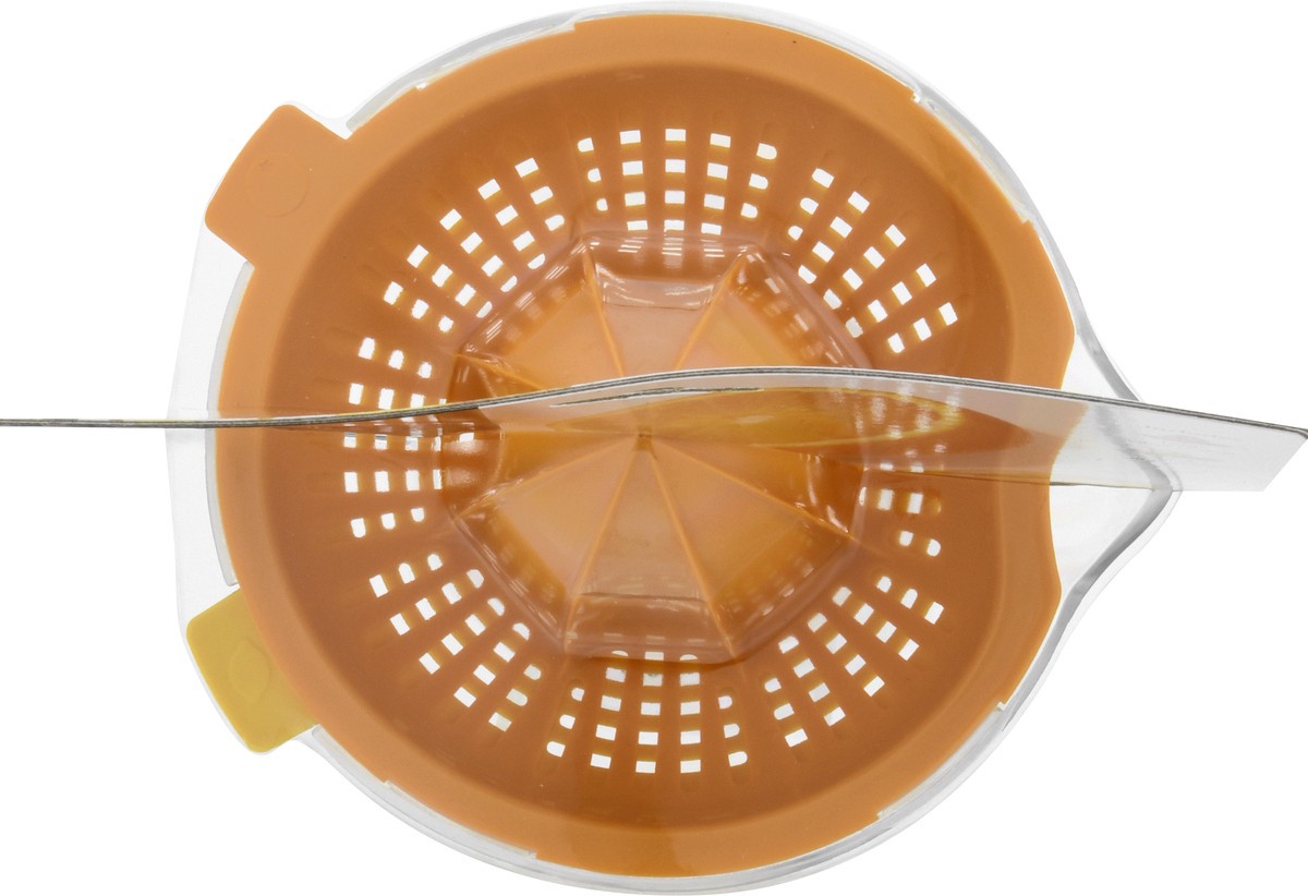 slide 9 of 9, OXO Good Grips 1-1/2 Cup 2-in-1 Citrus Juicer 1 ea, 1 ct