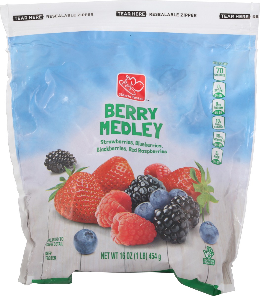 slide 1 of 12, Harris Teeter Berry Medley, 16 oz