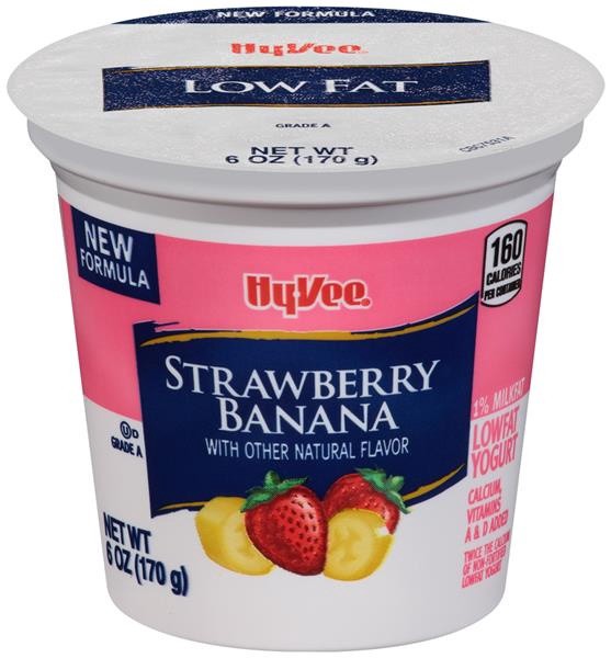 slide 1 of 1, Hy-Vee Strawberry Banana Lowfat Yogurt, 6 oz