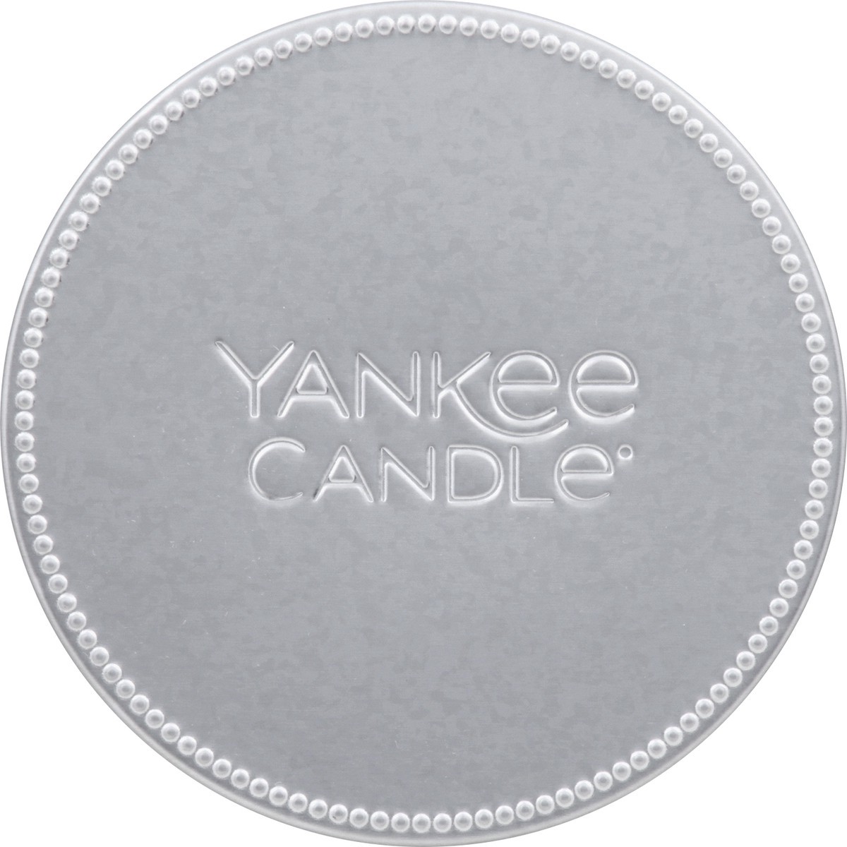 slide 6 of 8, Yankee Candle Candle 7 oz, 7 oz