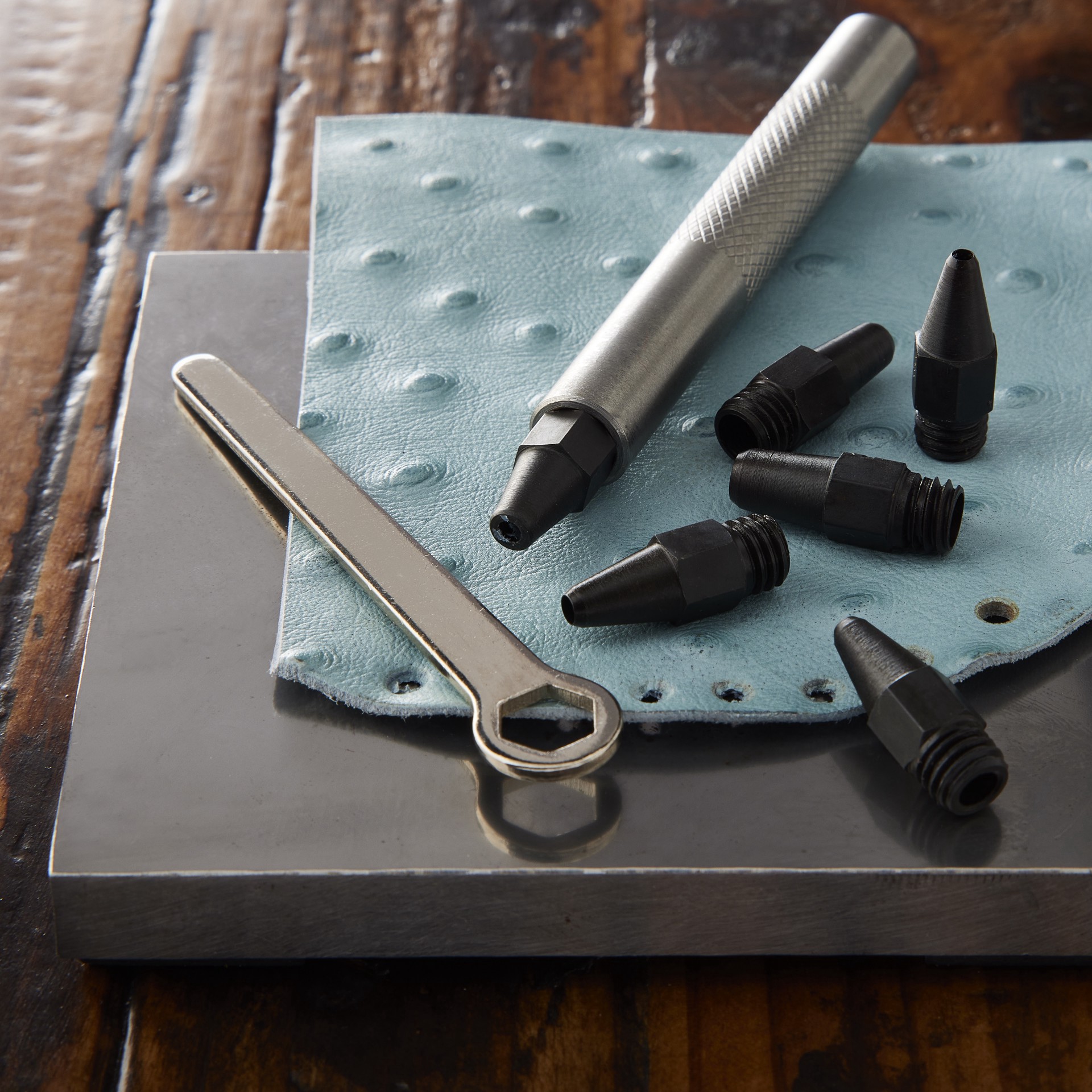 slide 2 of 2, Mini Punch Set By Make Market, 1 ct