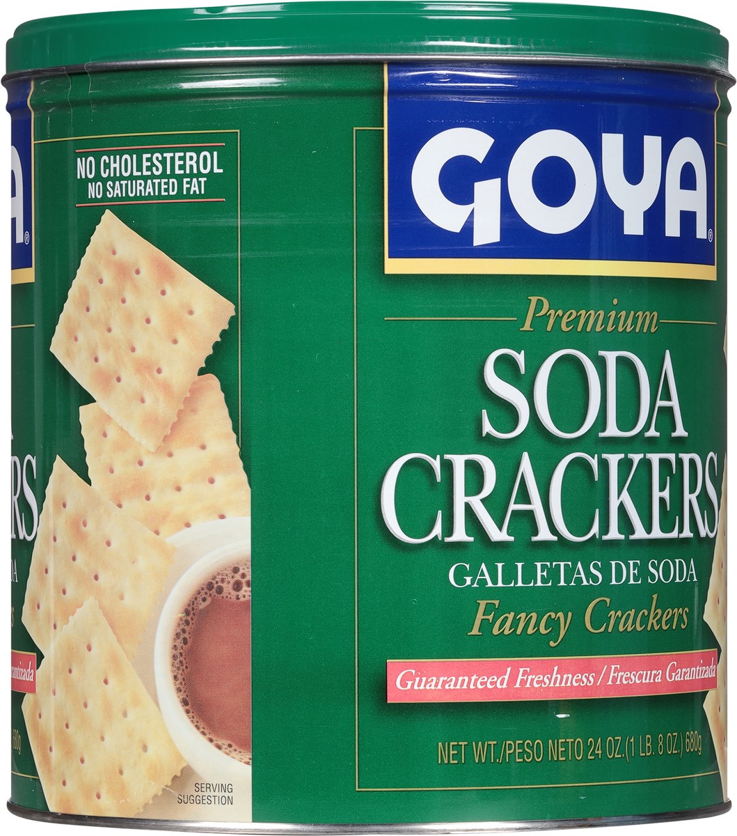 slide 7 of 9, Goya Fancy Premium Soda Crackers 24 oz, 24 oz