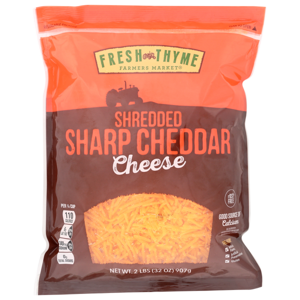 slide 1 of 1, Fresh Thyme Shredded Sharp Cheddar, 32 oz