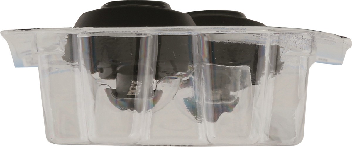 slide 6 of 9, Febreze Auto Vent Clips Ocean Breeze Air Freshener 2 - 0.07 fl oz Each, 2 ct