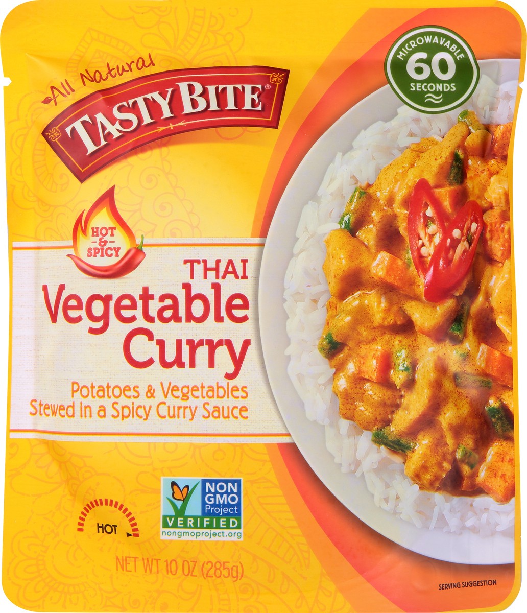 slide 1 of 13, Tasty Bite Hot & Spicy Thai Veg Curry, 10 oz