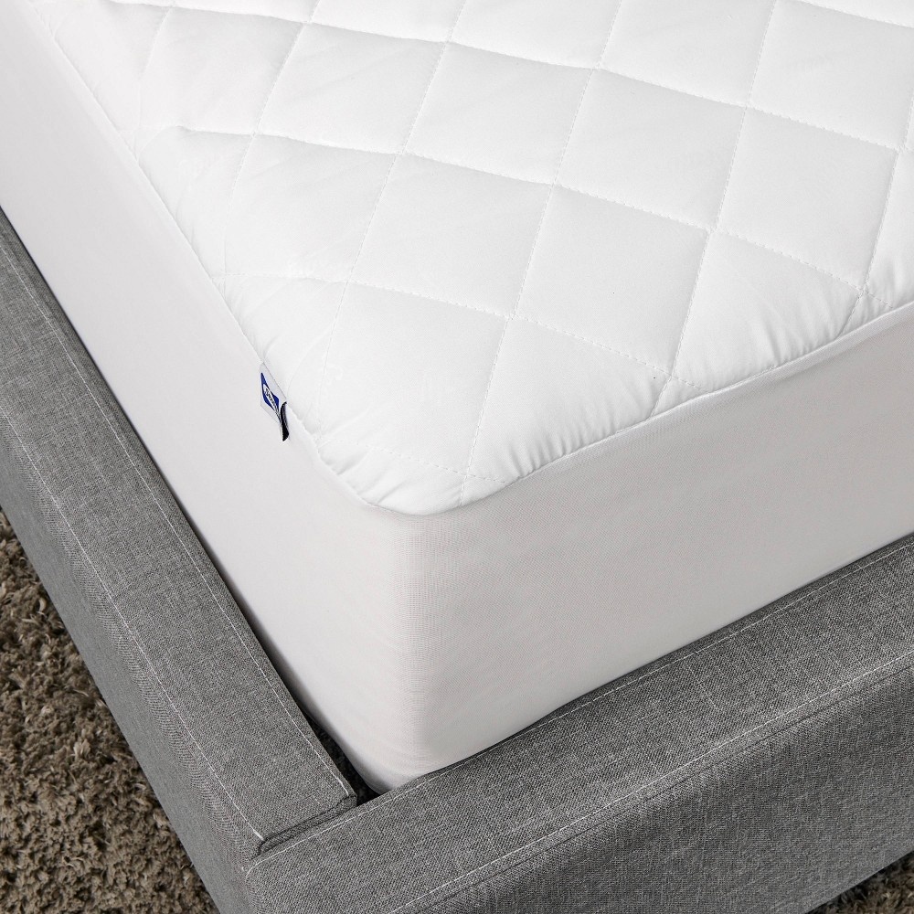 Sealy Full Clean Comfort Antimicrobial & Waterproof Mattress Pad 