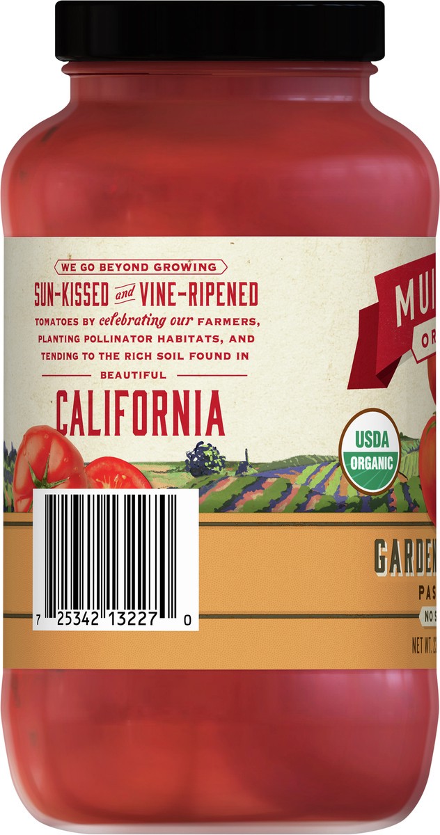 slide 5 of 9, Muir Glen Garden Vegetable Pasta Sauce, No Sugar Added, 23.5 oz., 23.50 oz