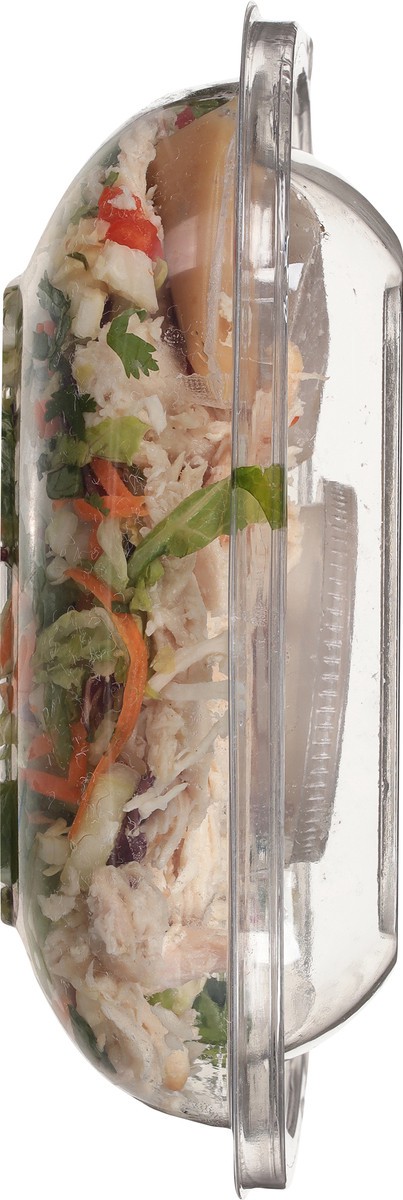 slide 11 of 14, Lunds & Byerlys Sesame Chicken Salad 12.0 oz, 12 oz