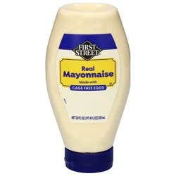 First Street Premium Mayo Squeeze