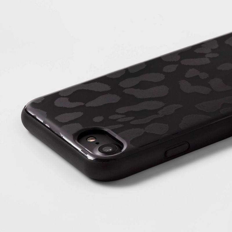 slide 3 of 3, iPhone SE (3rd/2nd generation)/8/7 Case - heyday™ Black Leopard Print, 1 ct