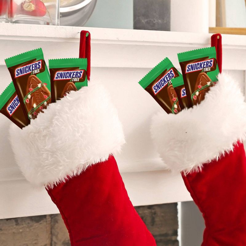 slide 5 of 8, Snickers Christmas Trees Individually Wrapped Chocolate Candy Bars - 6.6oz/6ct, 6 ct; 6.6 oz