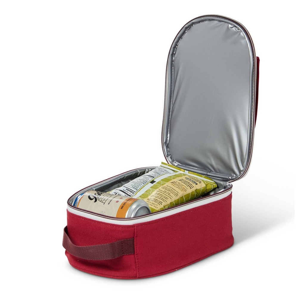 slide 3 of 15, Igloo Nostalgia Domed Lunch Box - Wine, 1 ct