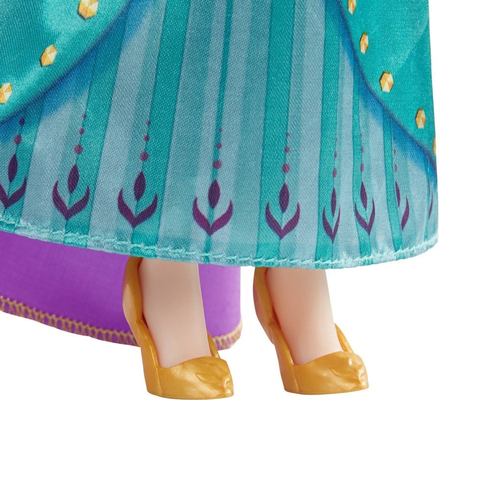 slide 4 of 9, Disney's Frozen 2 Queen Anna Fashion Doll, 1 ct