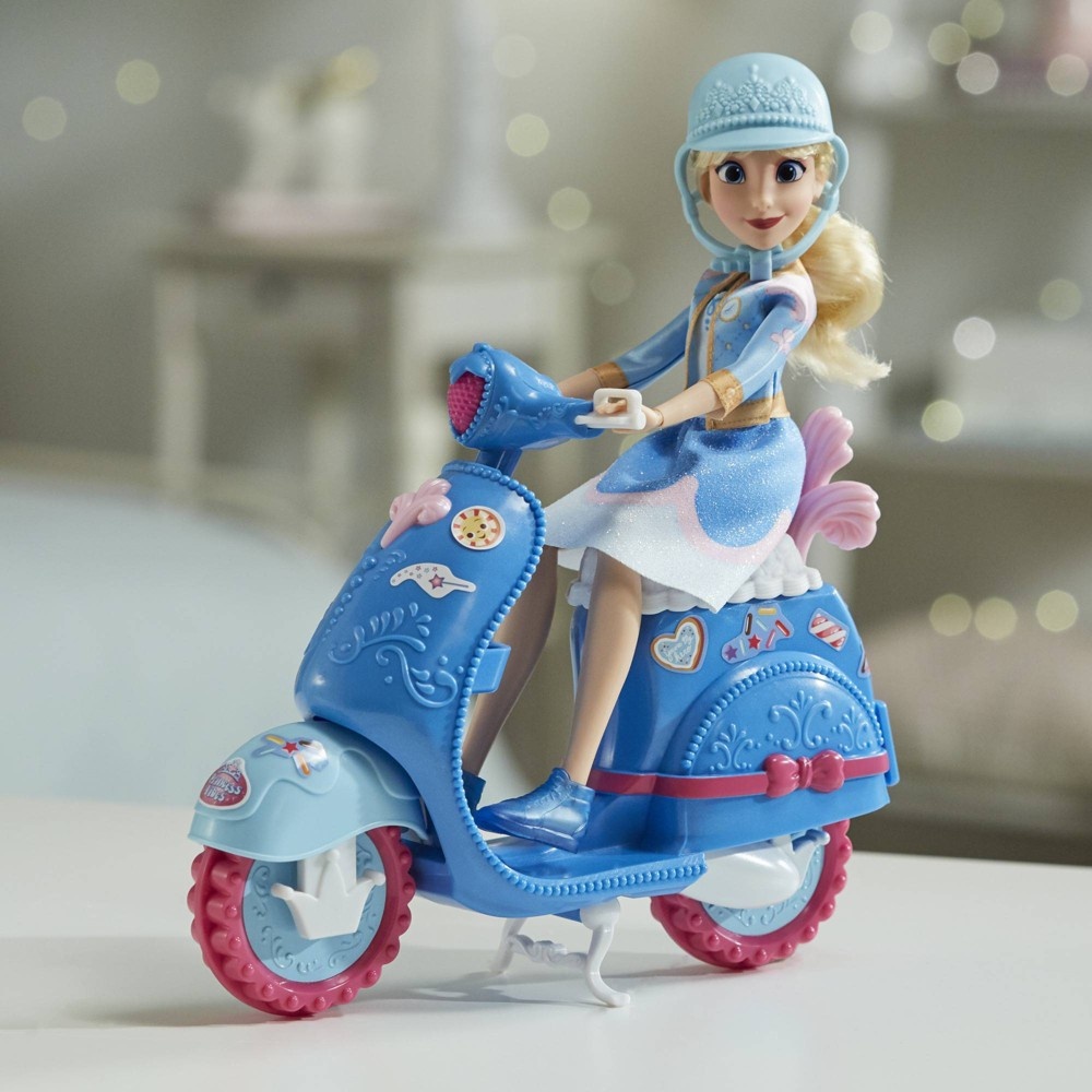 slide 6 of 7, Disney Princess Comfy Squad Cinderella's Sweet Scooter, 1 ct