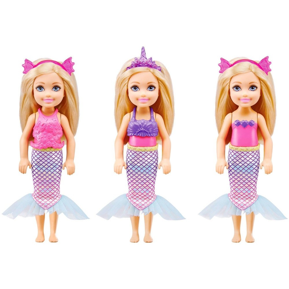 slide 2 of 6, Barbie Dreamtopia Chelsea Doll Dress-up Set, 1 ct