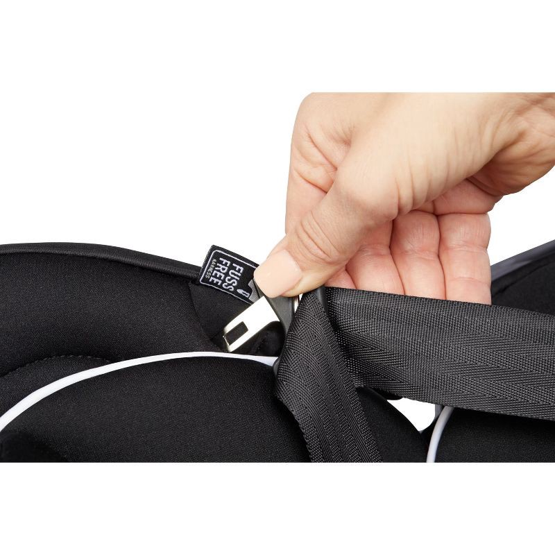 slide 6 of 8, Graco SnugRide SnugFit DLX Infant Car Seat Featuring Safety Surround - Jacks, 1 ct