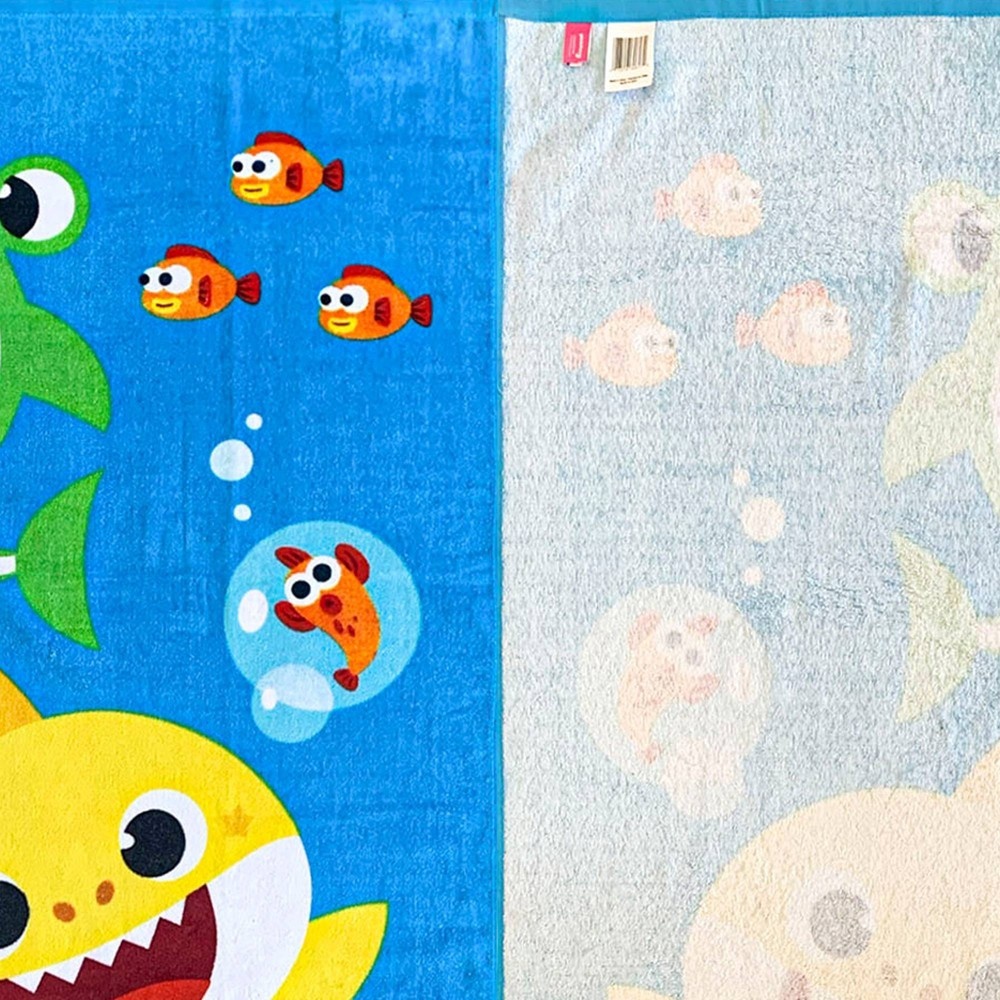 slide 6 of 6, Pinkfong Baby Shark Feed Me Beach Towel, 1 ct