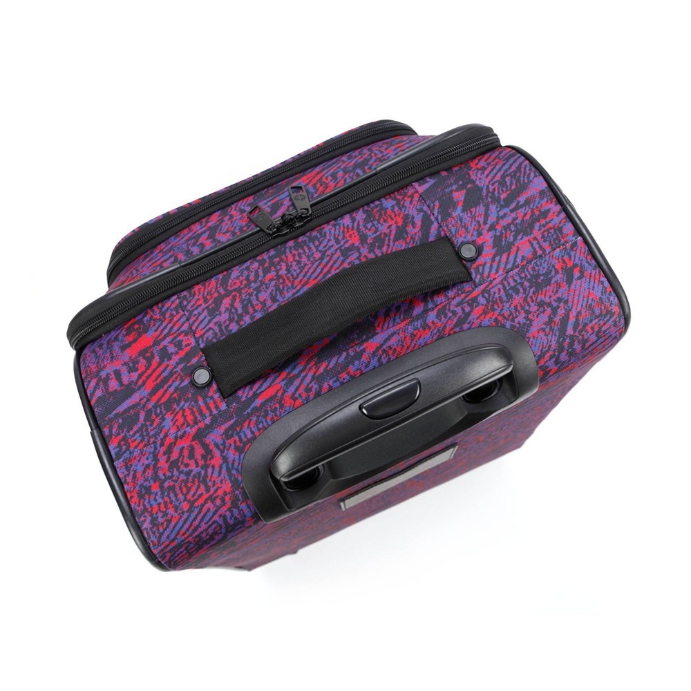 slide 8 of 13, Skyline Softside Spinner 3pc Luggage Set - Purple Sketch Print, 3 ct