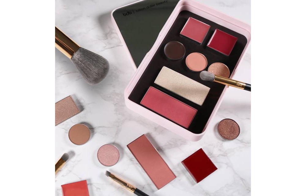 slide 5 of 9, Billion Dollar Beauty Billion Dollar Box - Magnetic Box with Mirror (fits up to 15 makeup pans), 1 ct