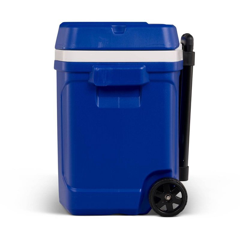 slide 6 of 13, Igloo Latitude 30qt Roller Cooler, 30 qt