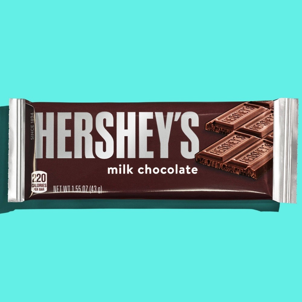 slide 2 of 4, Hershey's Milk Chocolate, Dark Chocolate and White Crème Assortment Candy Bars Variety Pack - 27oz/18ct, 27 oz, 18 ct