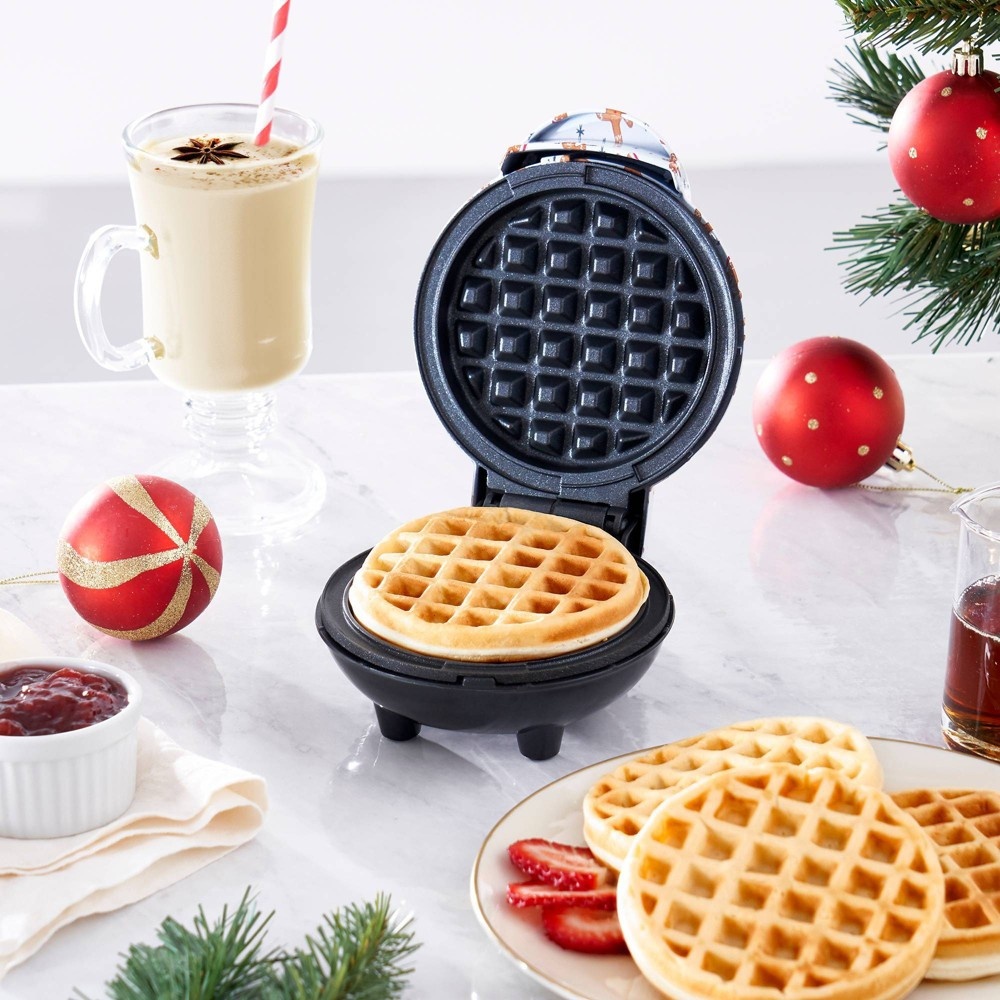 slide 2 of 4, Dash Wonderful Mini Waffle Gift Set, 1 ct