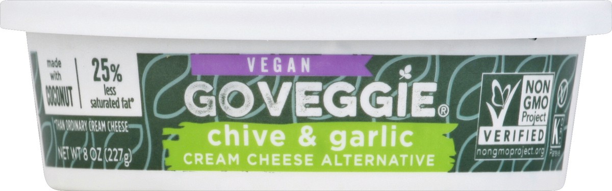 slide 2 of 3, GO VEGGIE Chive & GarlIce Cream Cheese Alternative, 8 oz