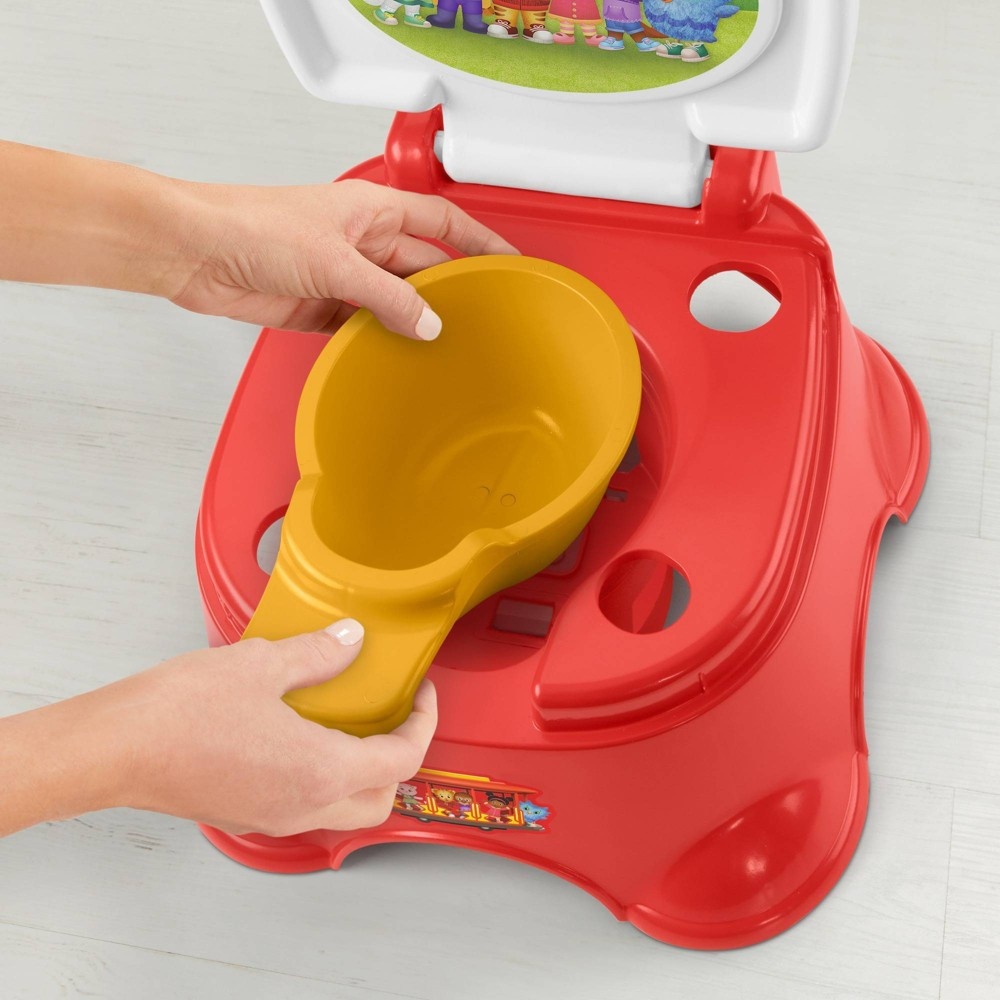 slide 4 of 6, Fisher-Price Daniel Tiger's Neighborhood Potty Chair, 1 ct