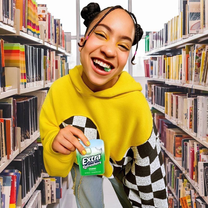 slide 6 of 9, Wrigley's Extra Refreshers Spearmint Sugar-Free Gum - 40ct, 40 ct