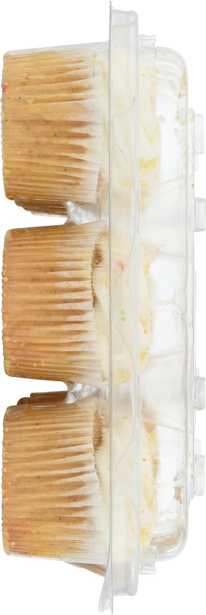 slide 3 of 9, LaBree's Bakery Delicious Pumpkin Mini Cupcakes 10.5 oz, 10.5 oz