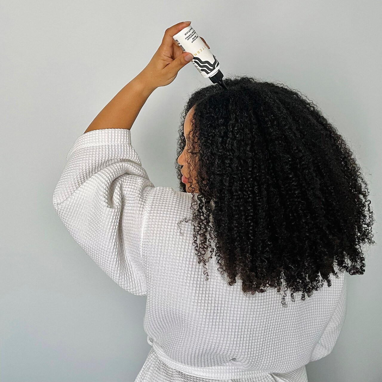 slide 7 of 8, PATTERN by Tracee Ellis Ross Deep Scalp Detox 2-in-1 Hair Serum Cleanser 4 oz / 118.3 ml,