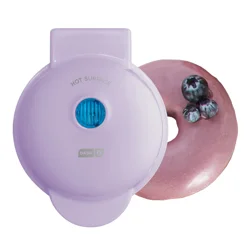 Dash Personal Donut Maker