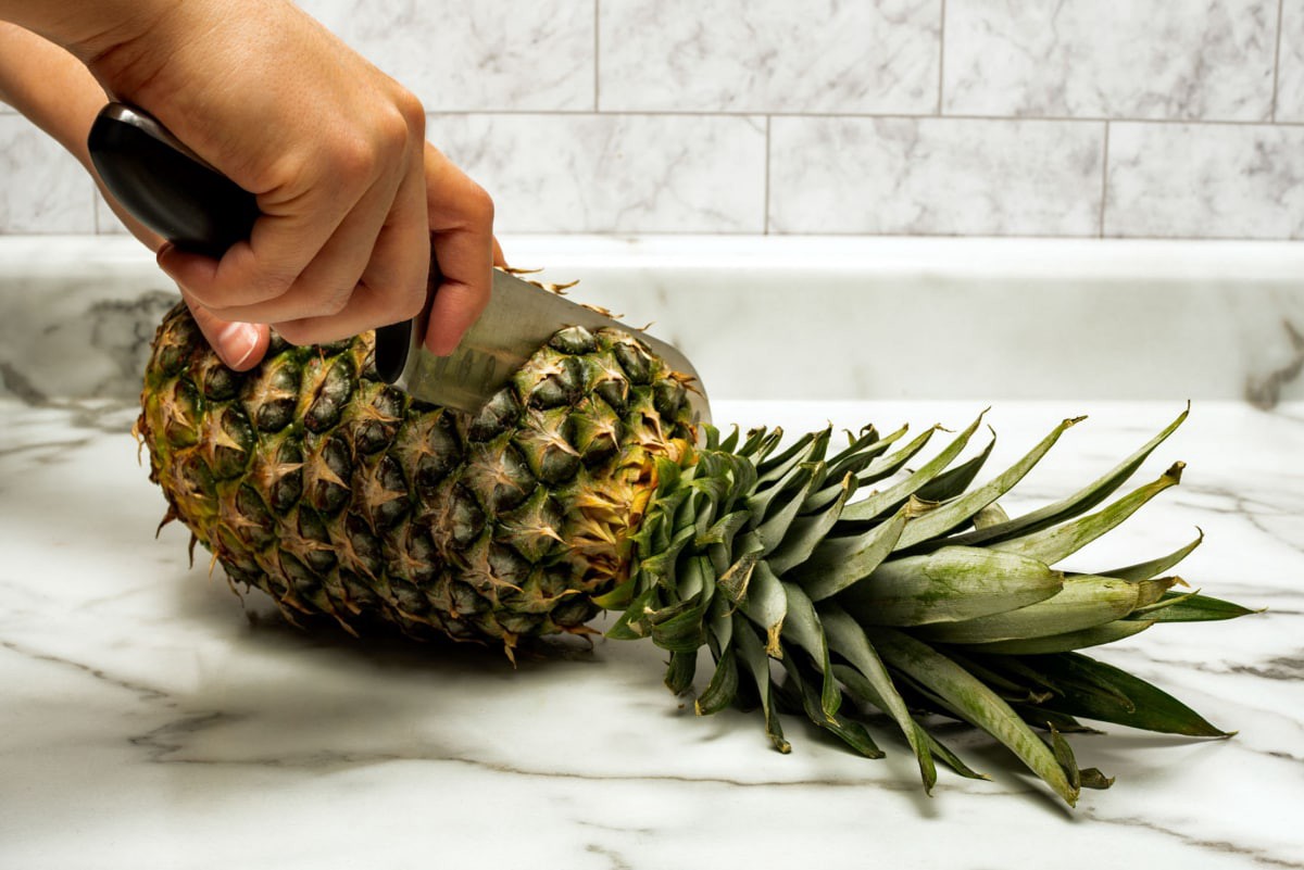 slide 21 of 29, Viovia Pineapple Corer, 1 ct