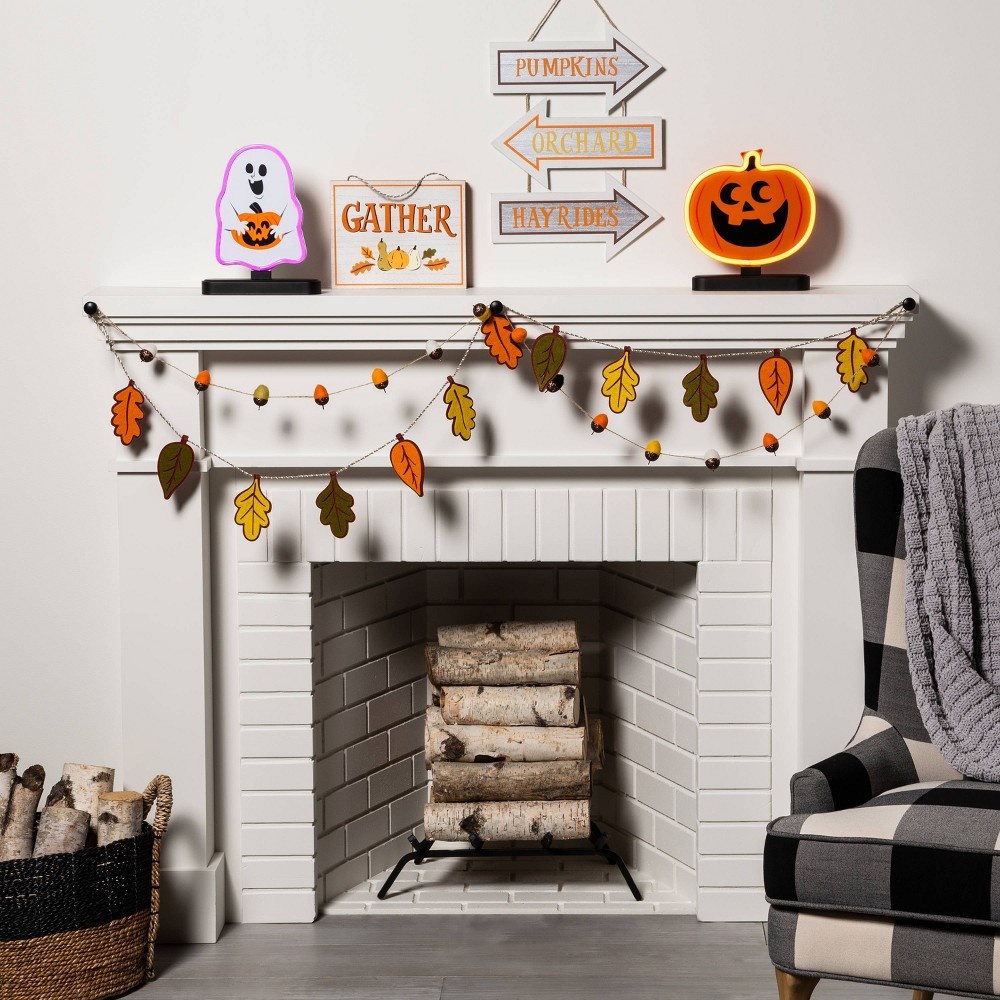 slide 2 of 3, Harvest Sign with Arrows Pumpkins/Orchard/Hayrides - Hyde & EEK! Boutique, 1 ct