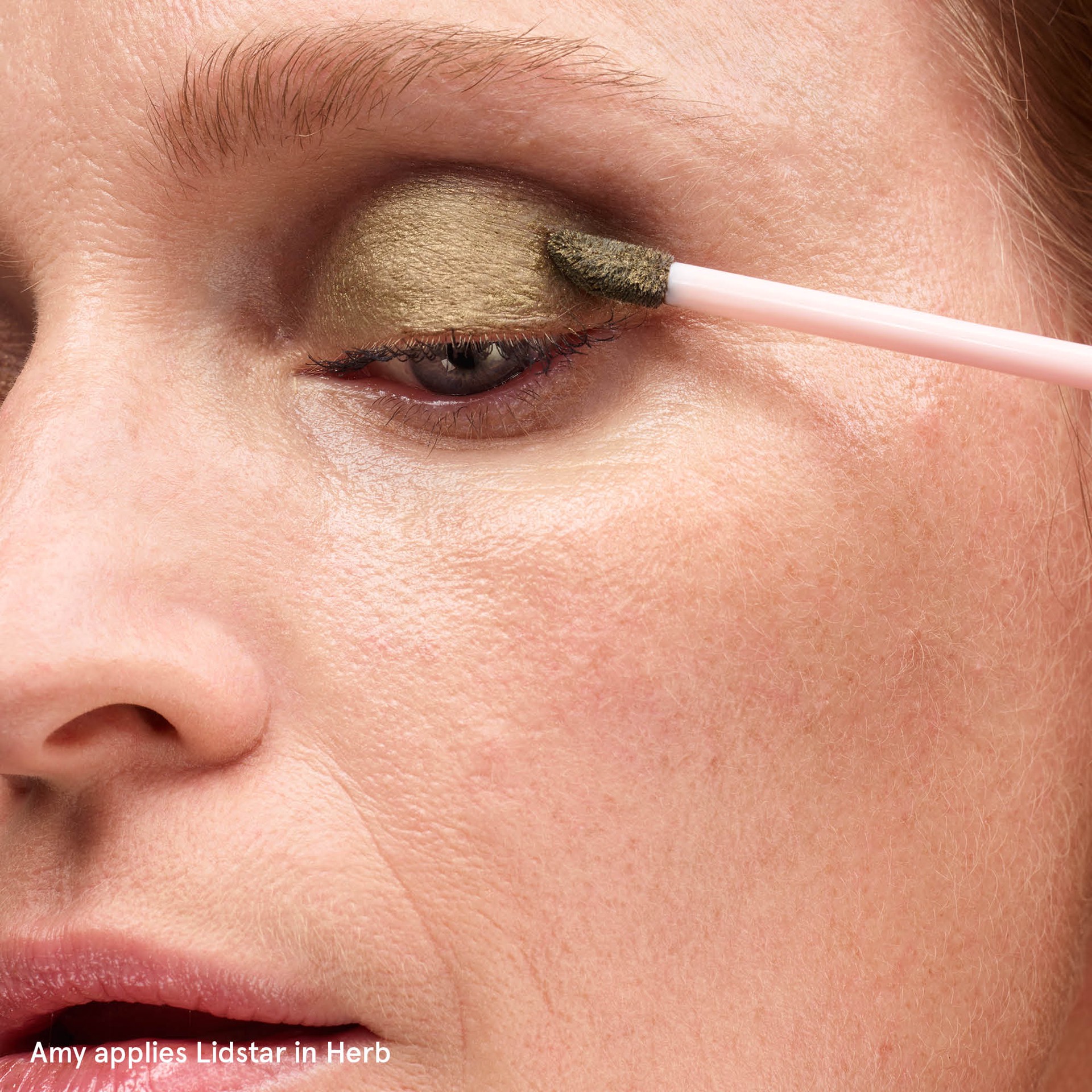 slide 4 of 9, Glossier Lidstar Long-Wearing Shimmer Cream Eyeshadow Herb, 0.15 oz / 4.5 ml