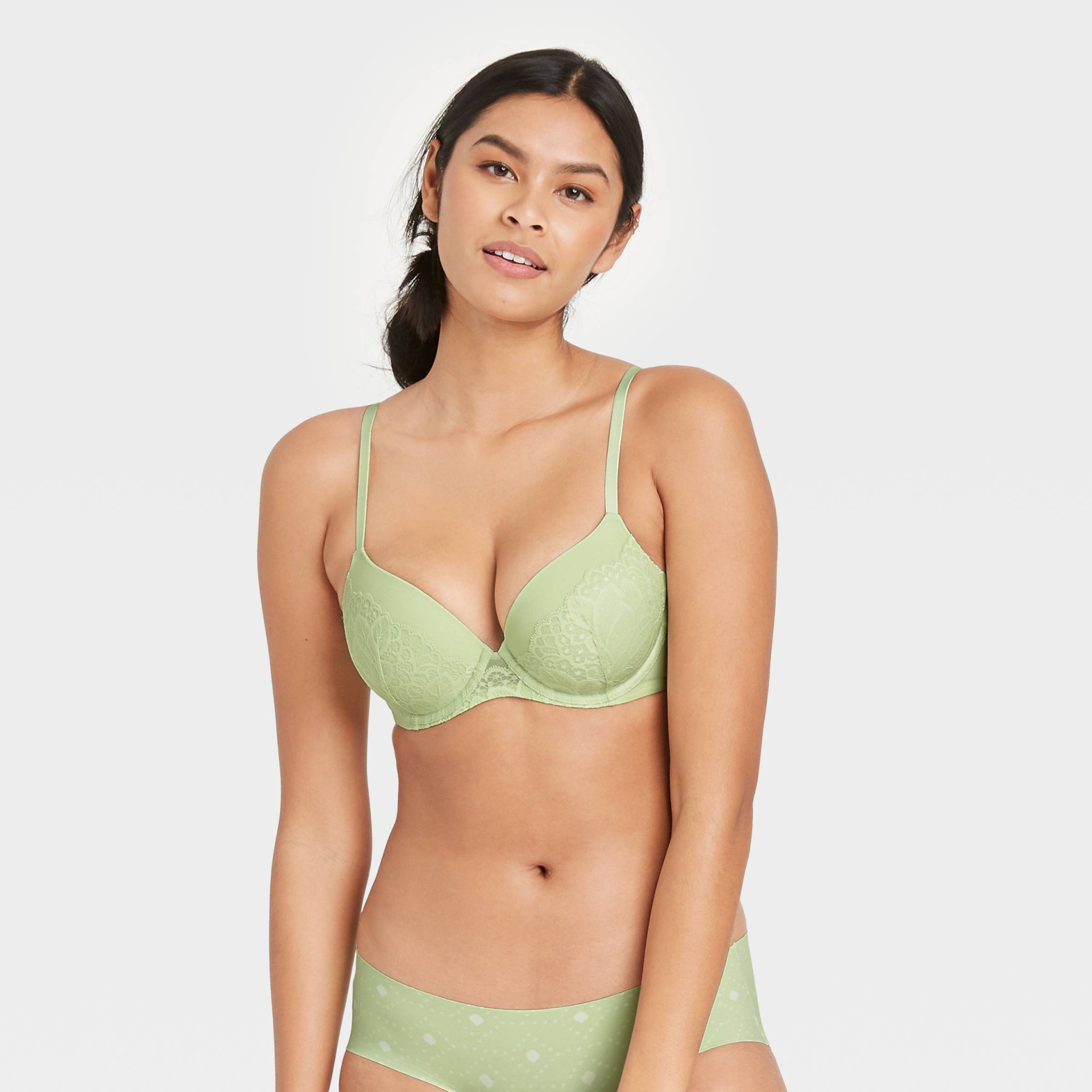 Women's Icon Full Coverage Lightly Lined Bra with Lace - Auden Light Green  32A 1 ct