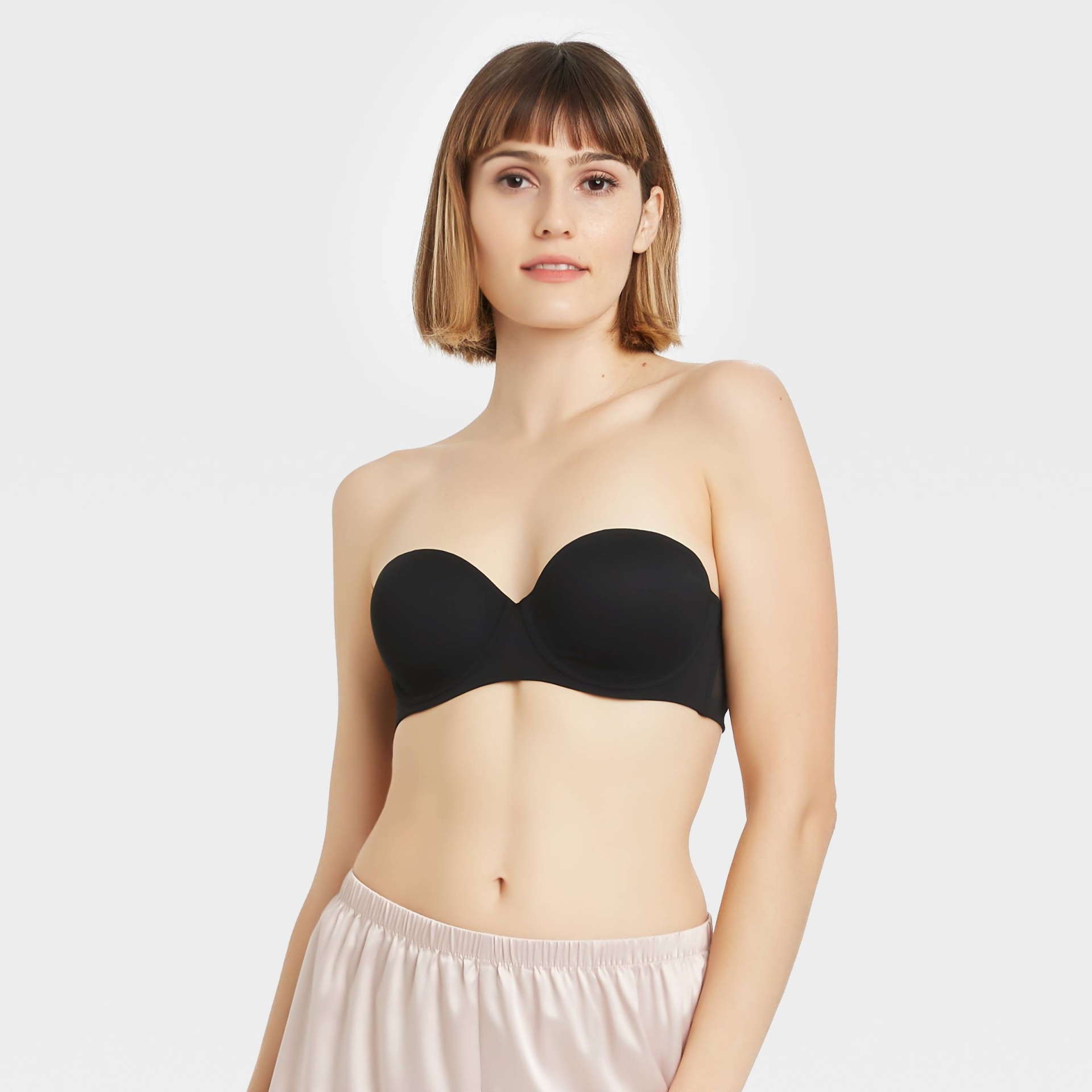 Women's Lightly Lined Strapless Bra - Auden Black 32D 1 ct