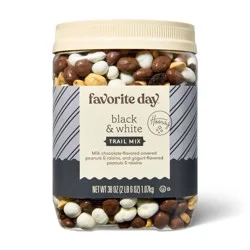Black & White Trail Mix - 38oz - Favorite Day™
