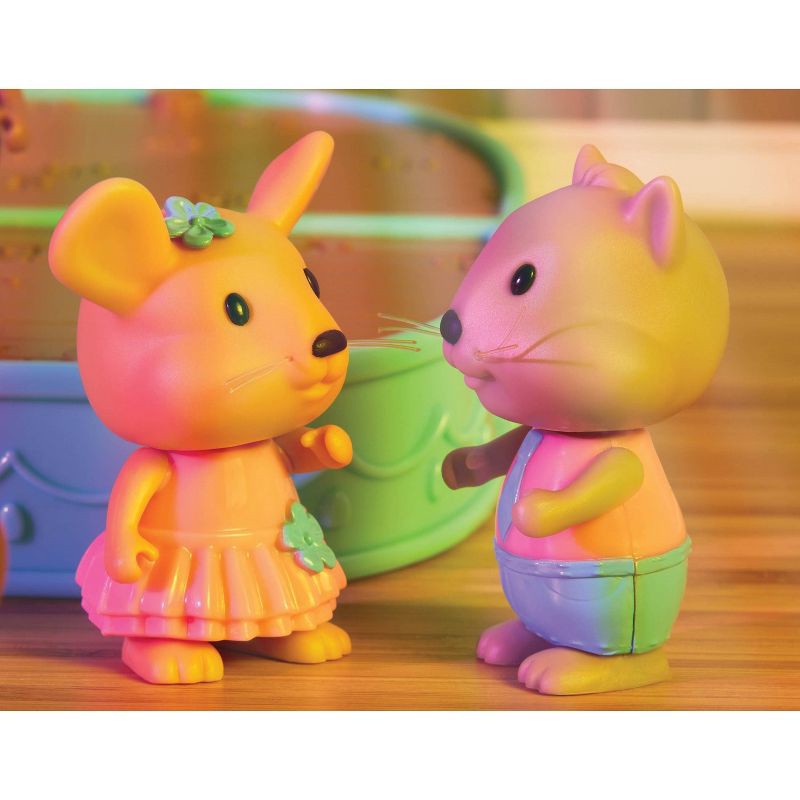 slide 4 of 12, Li'l Woodzeez Bobbleez Collection - Surprise Bobblehead Animal Toy in Acorn, 1 ct