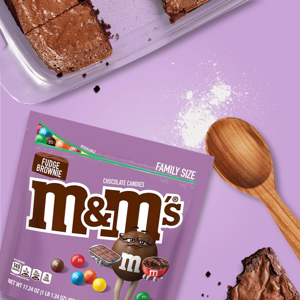 slide 4 of 6, M&M's M&M Fudge Brownie Family Size - 17.24, 1 ct