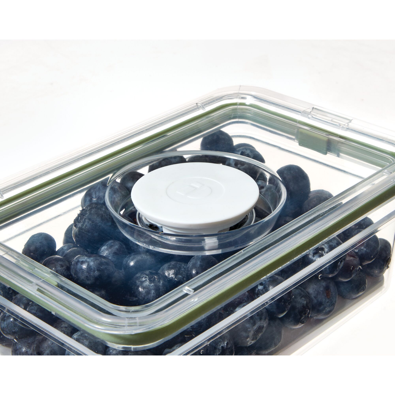 slide 2 of 8, iD Fresh Short Produce Bin w Insert Tray, Medium, Clear, 1 ct